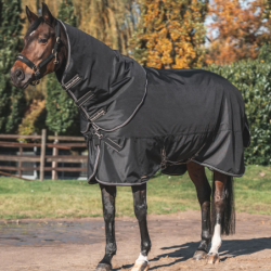 Back on Track Obsidian 300g Turnout rug +