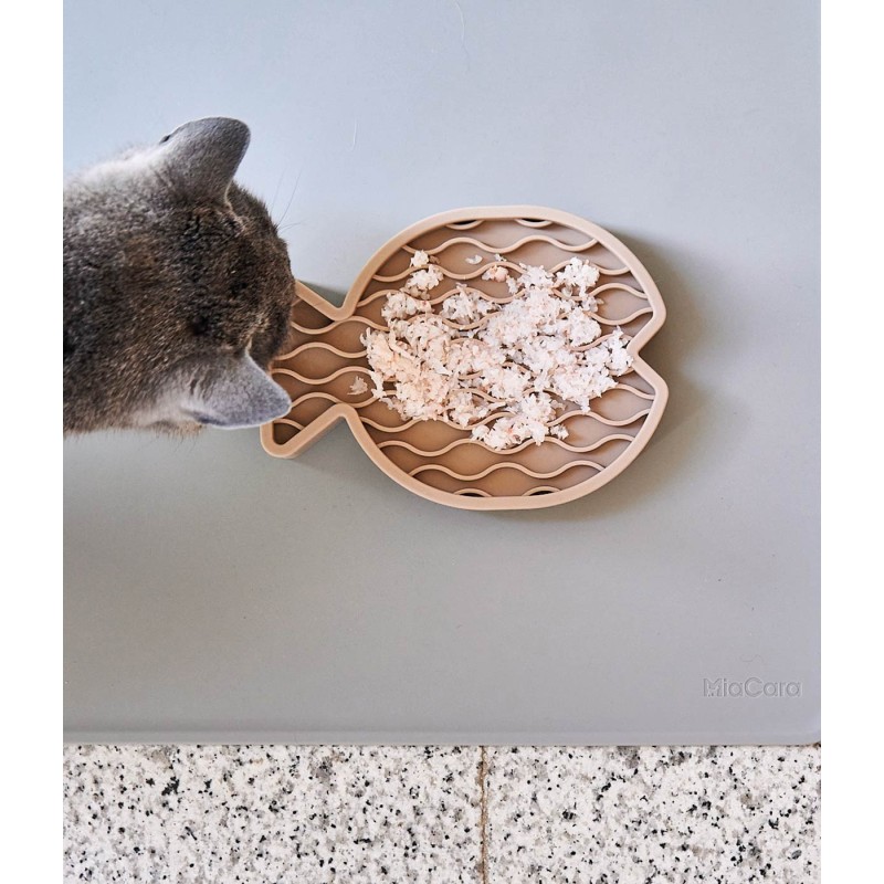 MiaCara Pesce Cat Activity Toy Nude